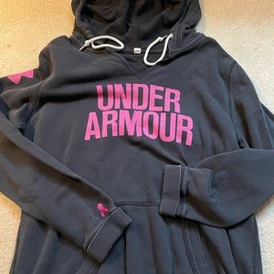 Womens under armour sweatshirt size medium